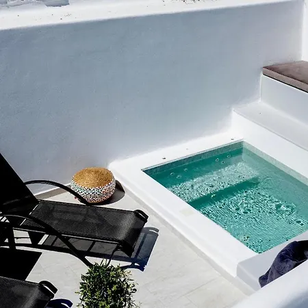 Avenoir 1bedroom Luxury Cave Apartment Vothon