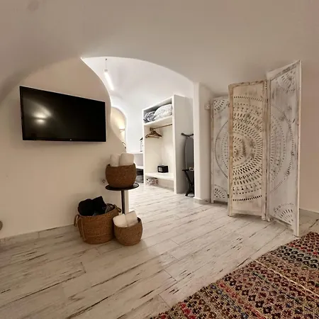 Avenoir 1bedroom Luxury Cave Apartment