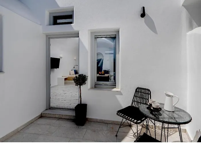 Апартаменты Avenoir 1bedroom Luxury Cave Вотон